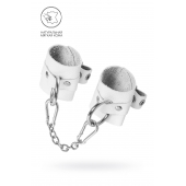 Белые мягкие кожаные наручники с люверсами - Pecado - купить с доставкой в Казани