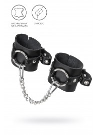 Черные наручники из толстой натуральной кожи с люверсами - Pecado - купить с доставкой в Казани