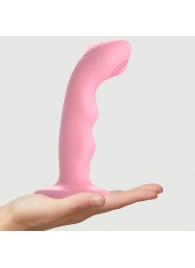 Розовая насадка-стимулятор Strap-On-Me Tapping Dildo Wave - Strap-on-me - купить с доставкой в Казани