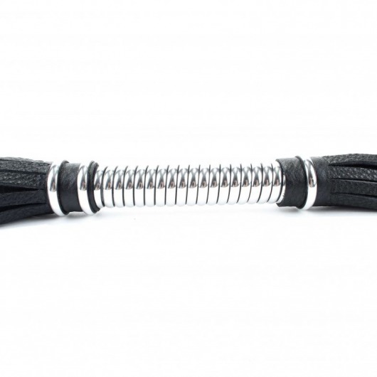 Черная длинная плеть с серебристой ручкой - 56 см. - БДСМ Арсенал - купить с доставкой в Казани