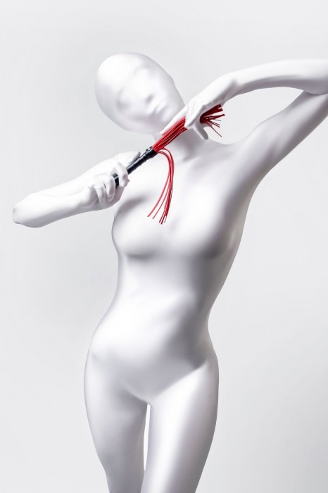 Красно-черный флоггер Anonymo - 28 см. - ToyFa - купить с доставкой в Казани